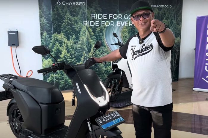 CHARGED BAYCAT: Motor Listrik Ramping Bisa 170km dengan Super Fast Charging