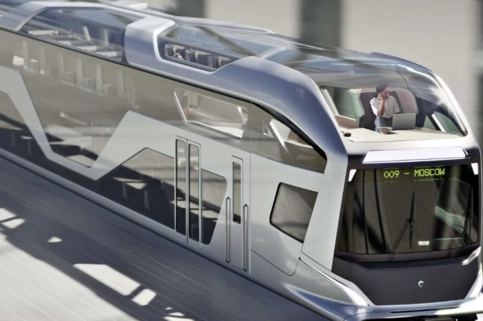 Kereta Listrik Revolusioner Dengan Atap Panoramik: Nikmati Perjalanan Seperti Tak Pernah Sebelumnya!