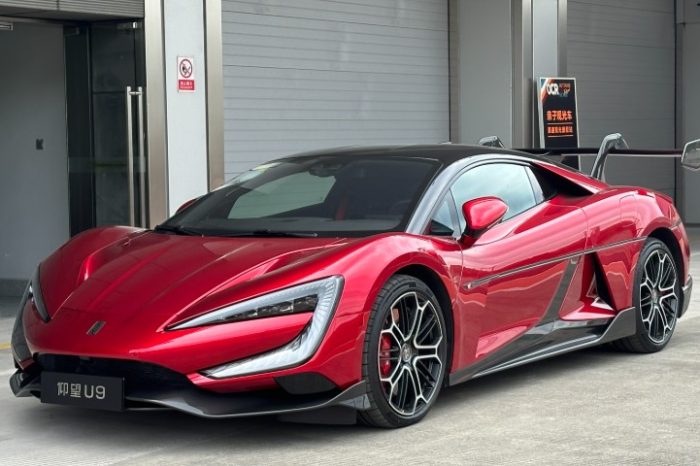 BYD Yangwang U9: Supercar Listrik Tiongkok yang Bisa Lari, Lompat, dan... Menari