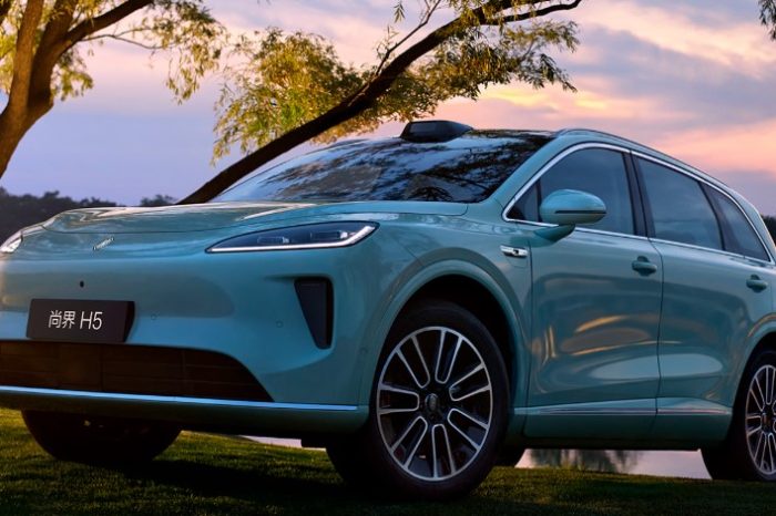 SUV Listrik Shangjie H5 Kolaborasi Huawei–SAIC Raup 50 Ribu Pesanan dalam 18 Jam