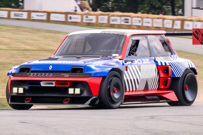 Renault R5 Turbo 3E Listrik 380 HP Debut Spektakuler di Goodwood, Mini Supercar Bergaya Retro-Futuristik